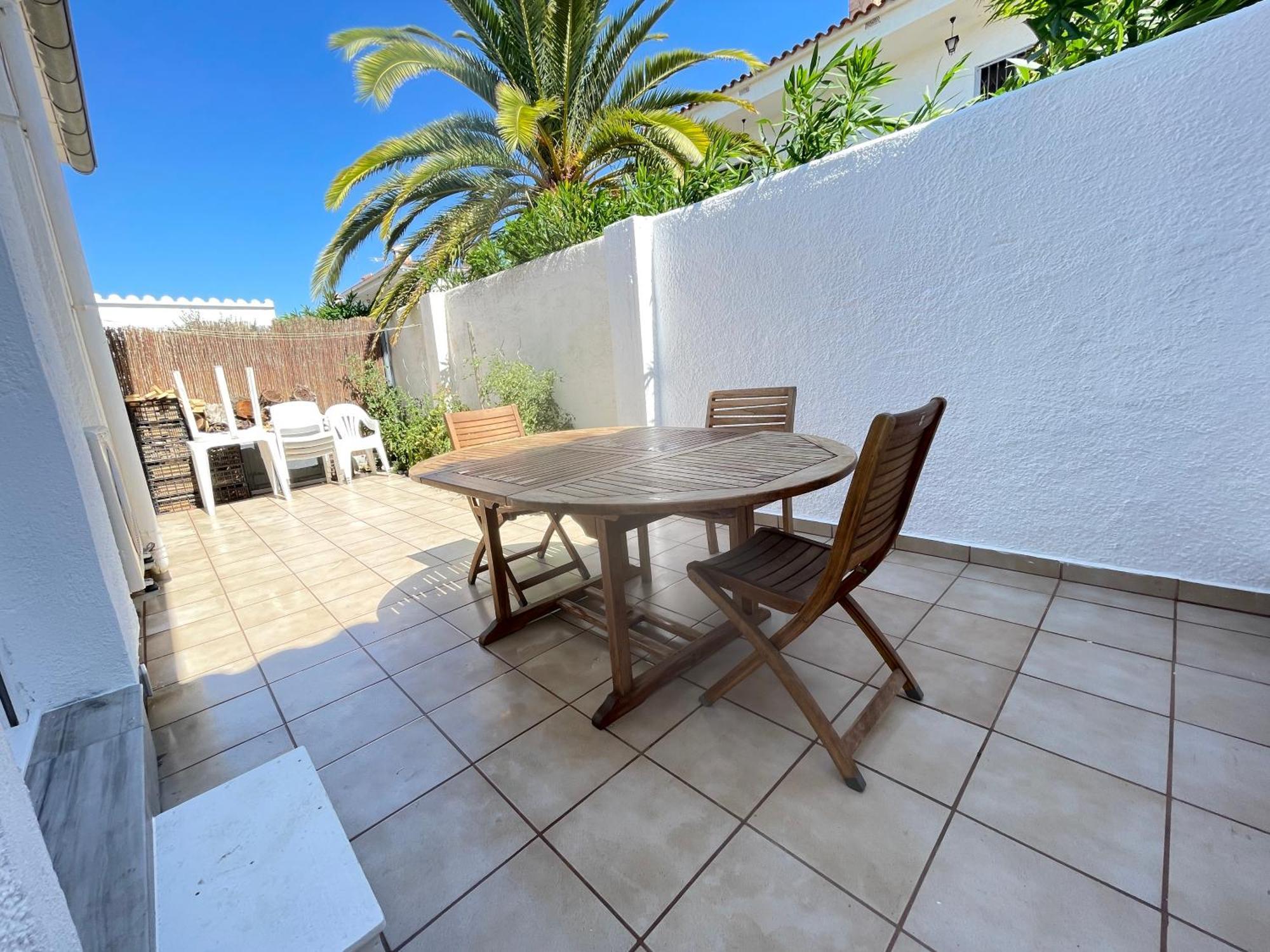 Charmante Villa Avec Piscine Dans Les Canaux Empuriabrava Exteriér fotografie